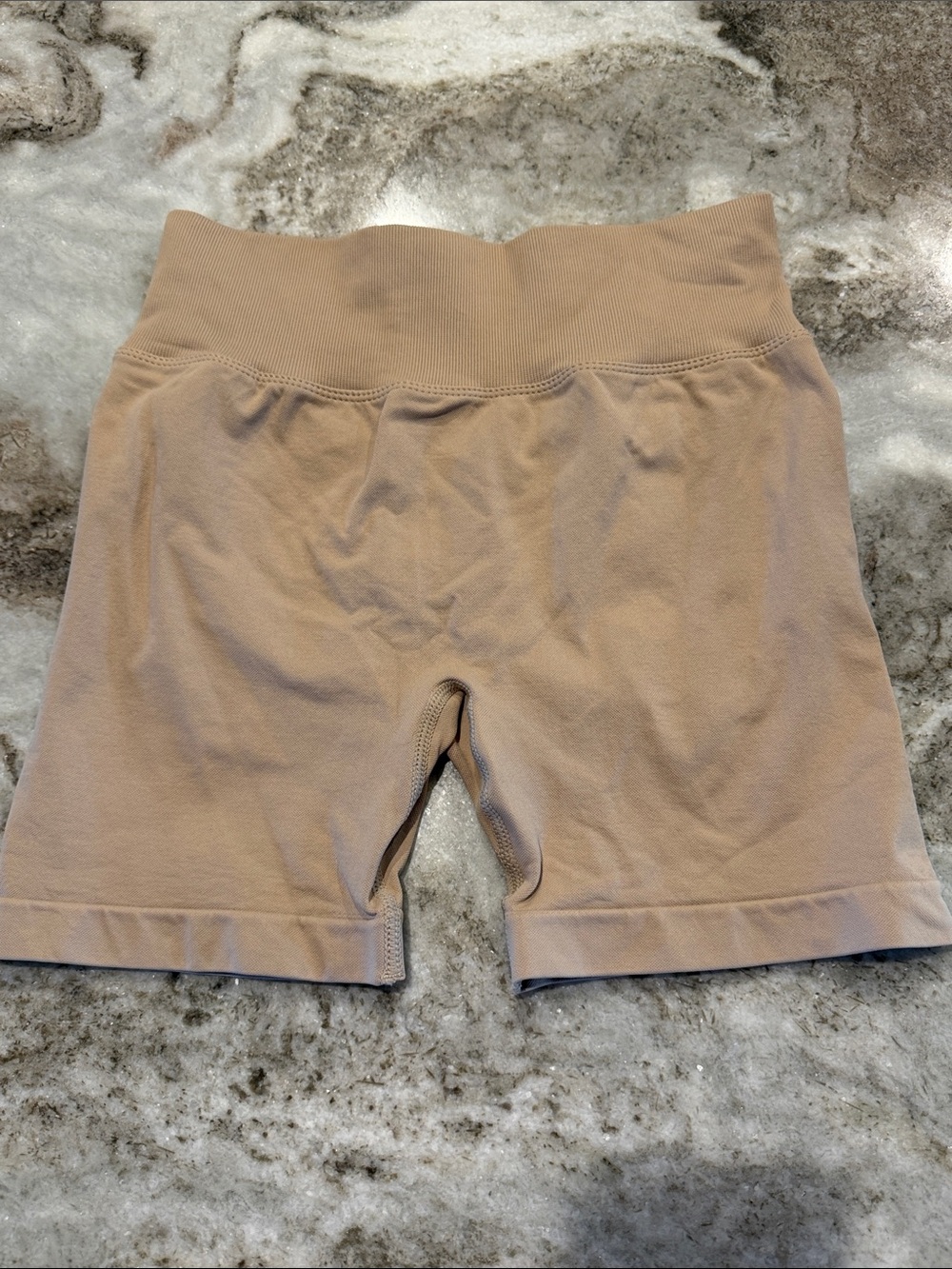 Seamless High-Waist Booty Scrunch Biker Shorts - Taupe